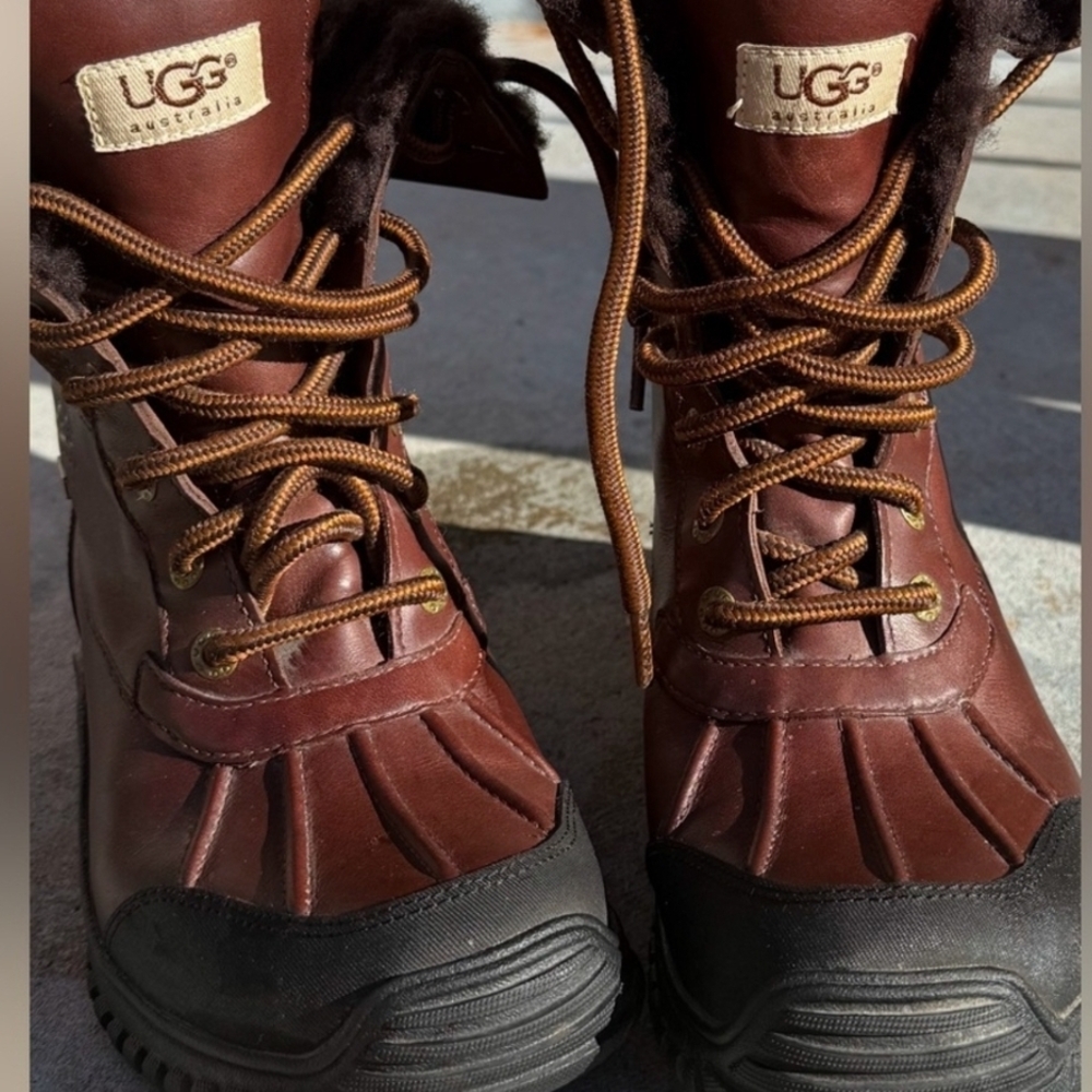 UGG Black and Brown Fluffy Footwear Waterproof - Picture 10 of 15